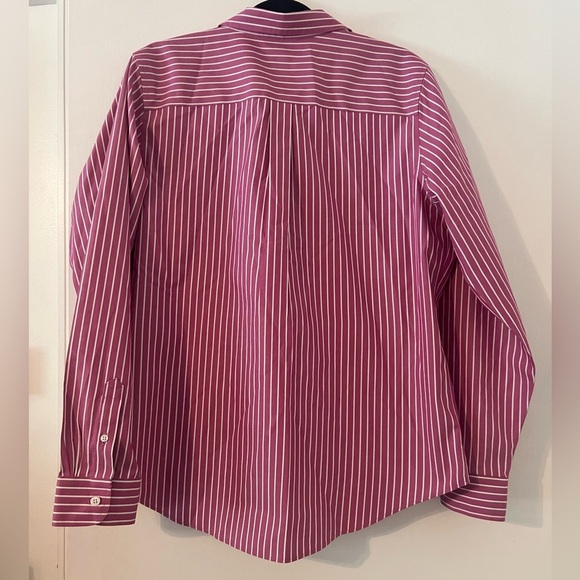 L.L. Bean Pink Striped Button-Up Shirt size L wrinkle resist (J128) 100% cotton - Picture 7 of 10